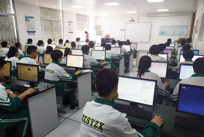 遼寧省本溪市初中信息技術(shù)學(xué)業(yè)水平考試教育軟件的技術(shù)開發(fā)