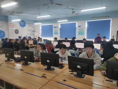 軟件學(xué)院首批“1+X Java Web應(yīng)用開發(fā)”職業(yè)技能等級（中級）考試全員通過